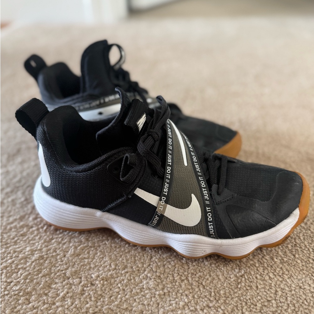 Nike React Hyperset Volleyball Shoe